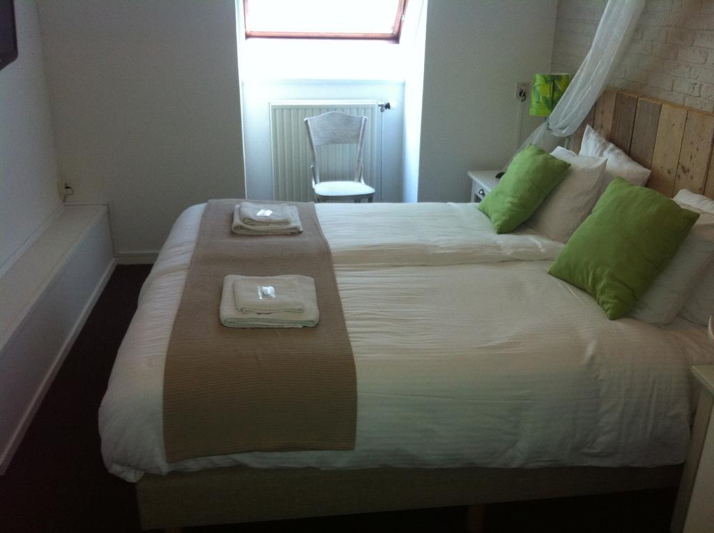 B&B Logement Grenzeloos Doldersum 객실 사진